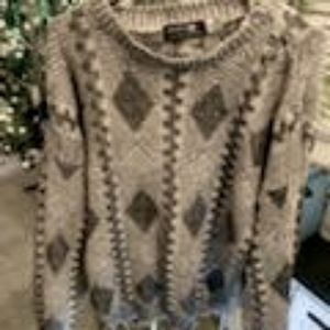 Grey diamond patterned sweater